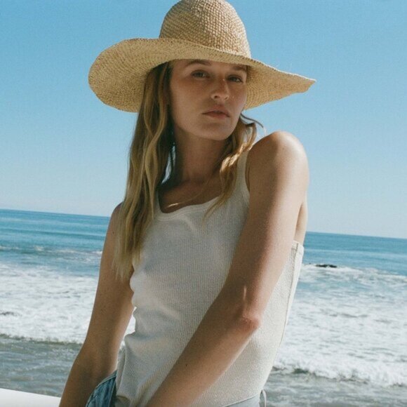 NWT DOEN TAFT NATURAL RAFFIA WOVEN HAT S/M